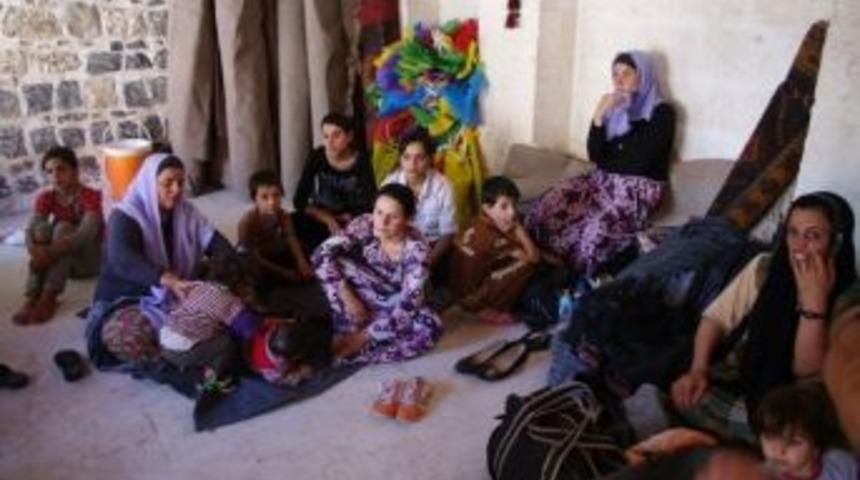 Viranşehir&rsquo;e 60 Kişilik Yezidi Grup Daha Getirildi