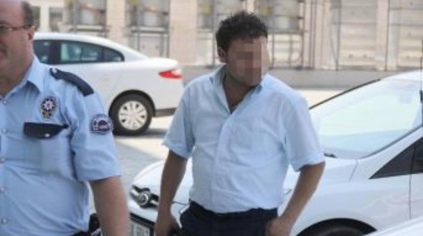 Atm Dolandırıcısı Yakalandı