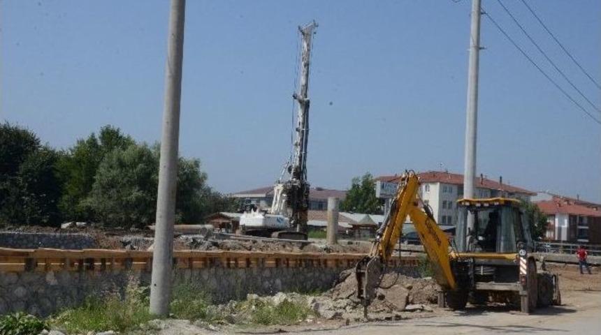 D&uuml;zce&rsquo;de K&ouml;pr&uuml;ler Hız Kazandı