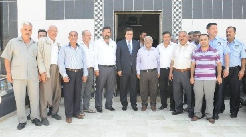 Vali K&uuml;&ccedil;&uuml;k Şanlıurfa Ticaret Merkezini Ziyaret Etti