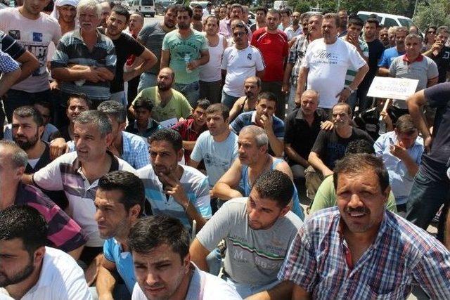 Ayakkabıcılardan ’suriyeli İşçi’ Ve ’sigorta’ Protestosu