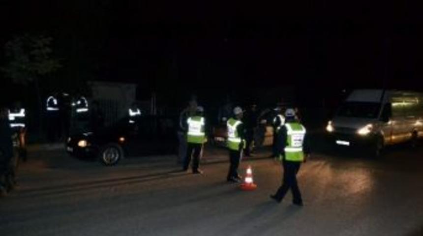 Bor İl&ccedil;esinde Polis Asayiş Uygulaması Yaptı