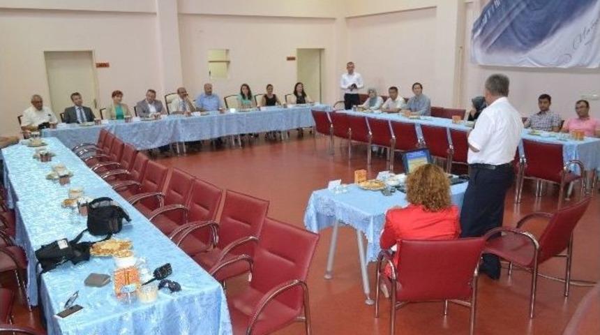 Bilecik&rsquo;te "mesleki Yeterlilikler Sistemi Ve Mermercilik Sekt&ouml;r&uuml; Hazırlık &Ccedil;alışmaları" Konferansı