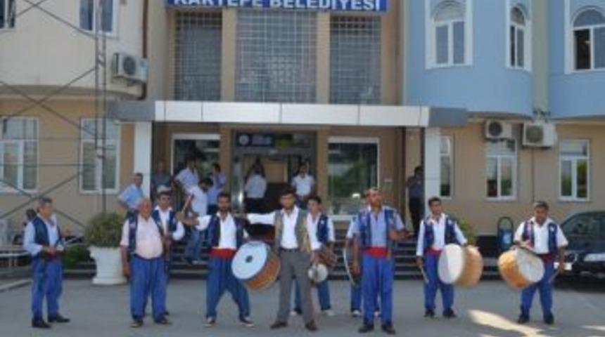 Kartepe&rsquo;den G&uuml;reşlere Davullu Davet