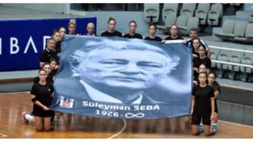 Beşiktaş Bayan Voleybol Takımı&rsquo;ndan Seba İ&ccedil;in Saygı Duruşu