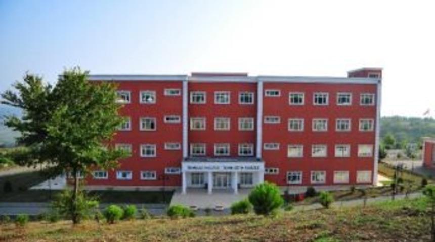 Teknoloji Fak&uuml;ltesinde Biomedikal G&ouml;r&uuml;nt&uuml; Analiz Kursu Devam Ediyor