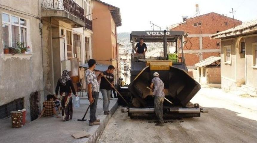 Kastamonu Belediyesinin Asfaltlama &Ccedil;alışmaları S&uuml;r&uuml;yor