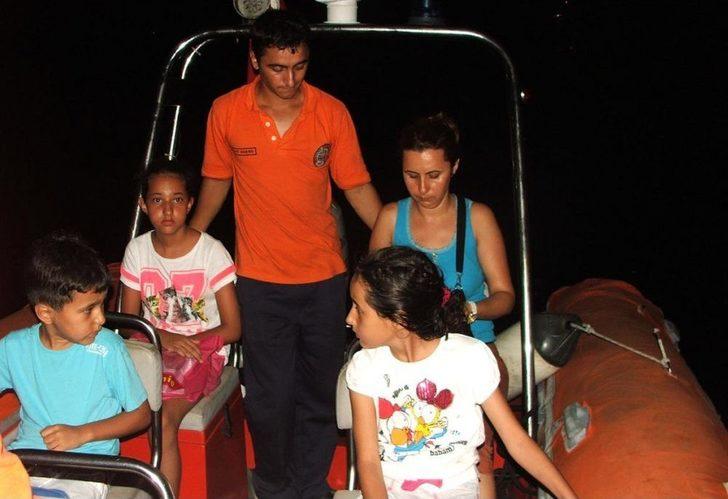 Kemer'de Karaya Oturan Yat Kurtarıldı G5