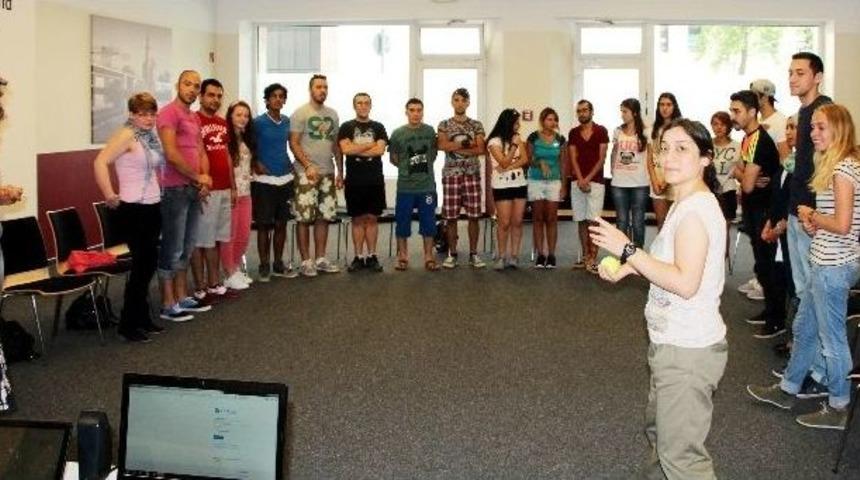 T&uuml;rk-alman Gen&ccedil;ler Buluştu