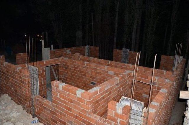 Vali Akdemir&rsquo;den Altıntaş K&ouml;y&uuml;&rsquo;ne Ziyaret 1