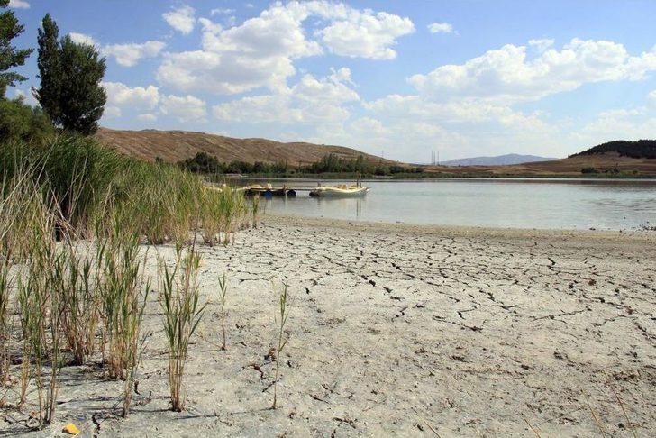Hafik Gölü'nde Kuraklık Etkili Oluyor G3