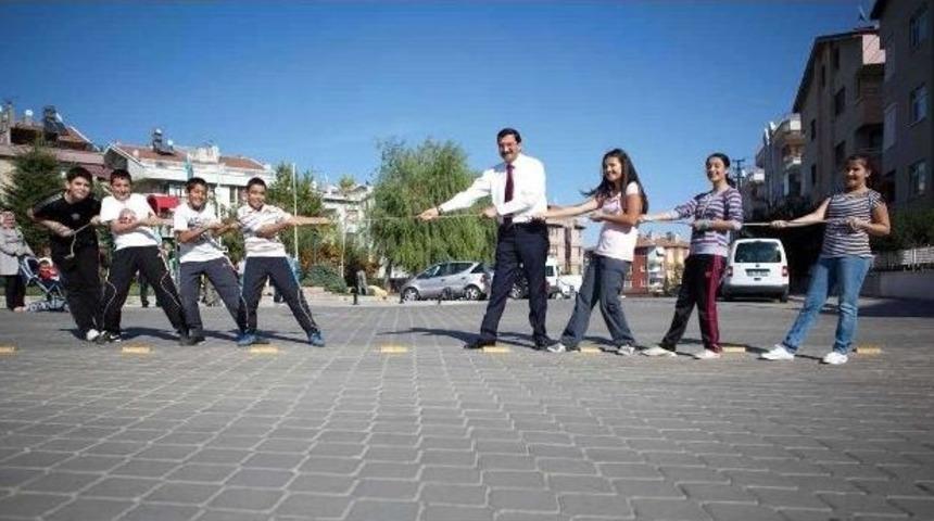 Kent Estetiğine Uygun Yatırımlar Yapıyoruz