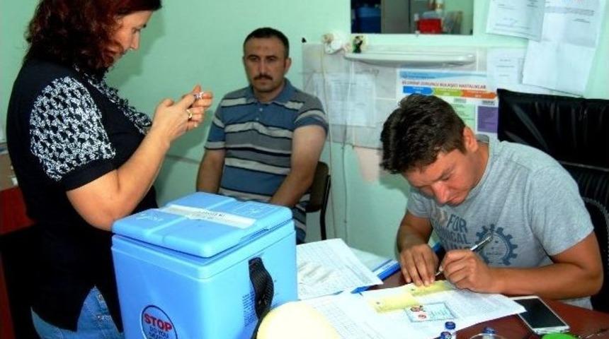 Lapseki&rsquo;de Hacı Adayları Aşılarını Oldu