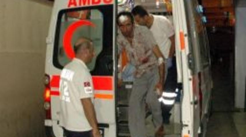 Adıyaman&rsquo;da Komşu Kavgası: 1 Yaralı