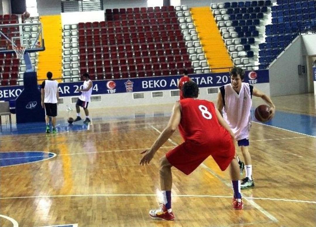 Mersin B&uuml;y&uuml;kşehir Belediyesi, Yeni Sezon Hazırlıklarını S&uuml;rd&uuml;r&uuml;yor