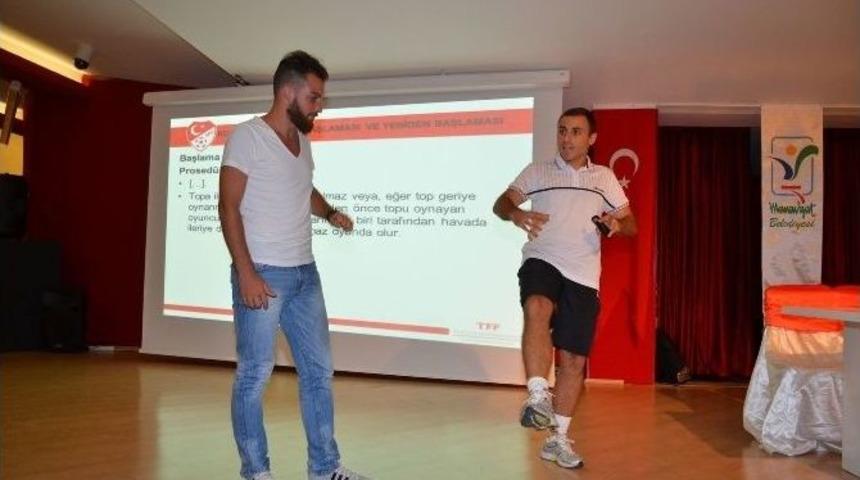 Plaj Futbolu Bilgilendirme Toplantısı Yapıldı