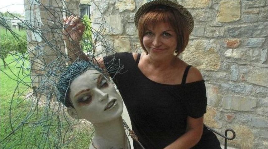 D&uuml;nyaca &Uuml;nl&uuml; Ressamdan Bodrum&rsquo;da Sergi