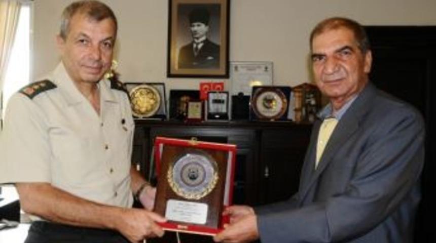 T&uuml;mgeneral Batı, Erzurum Barosu&rsquo;na Veda Etti