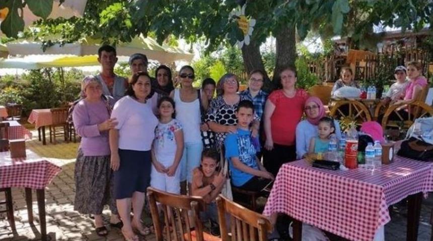 Engellilerin Piknik Coşkusu