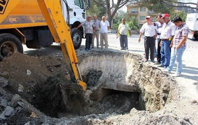 Osmancık’ta Sel Baskınlarına Karşı Önlem Çalışmaları