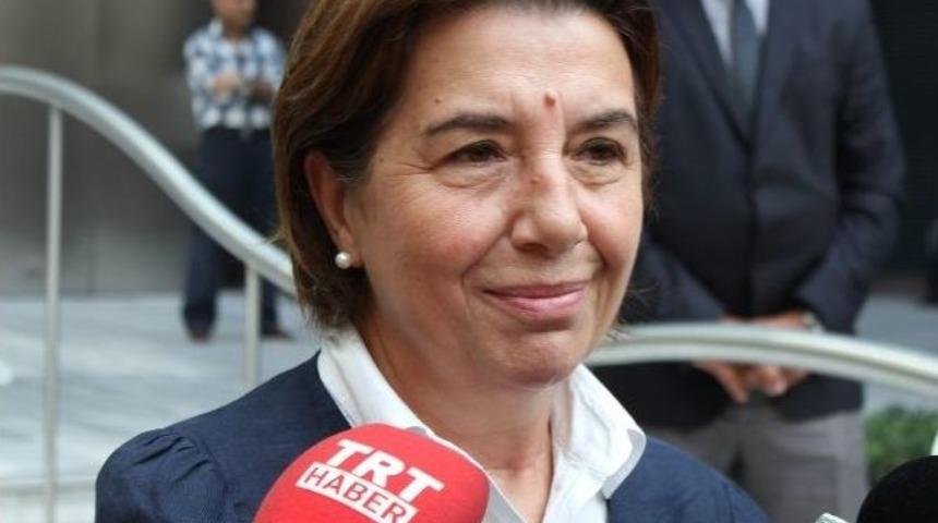 Ayşe Nur Bah&ccedil;ekapılı: &ldquo;nereden Gelirse Gelsin Ter&ouml;re Karşı Durmak Gerekir&rdquo;