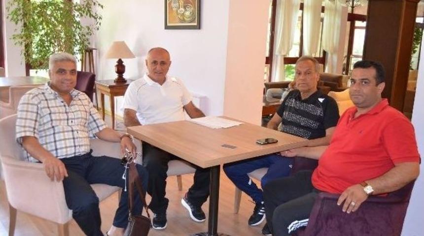 Hatayspor İle İskenderunspor Kulüp Başkanları Kızılcahamam’da Bir Araya Geldi