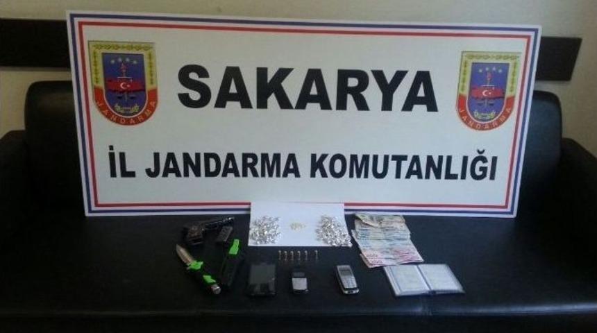 Jandarma Ekiplerinin Uyuşturucu Operasyonu Devam Ediyor