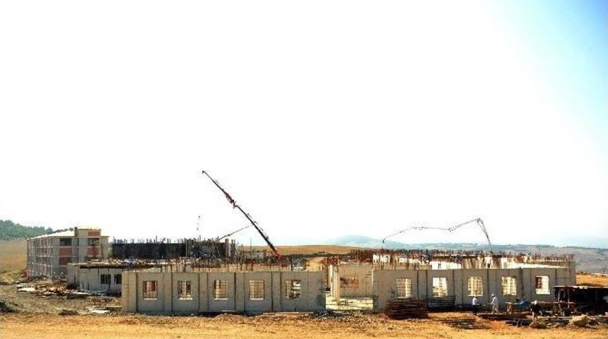 Yeni Cezaevi İnşaatı Hızla Y&uuml;kseliyor