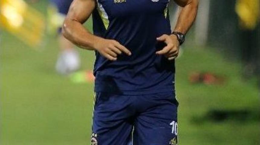 Fenerbah&ccedil;e Yeni Sezon Hazırlıklarını S&uuml;rd&uuml;r&uuml;yor