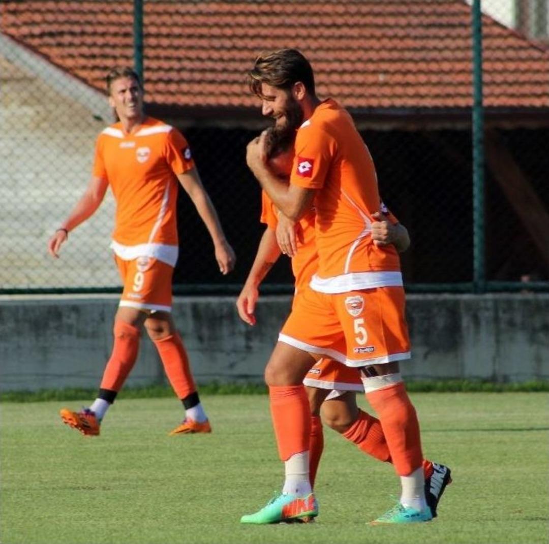 Turuncu Beyazlı Takım Bolu Kampını Galibiyetle Kapadı