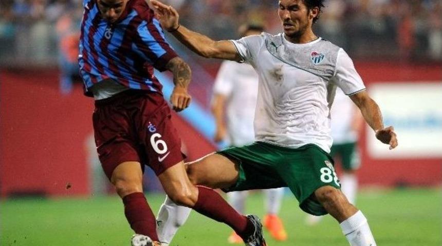 Bursaspor&rsquo;un Orta Sahasında Forma Savaşı