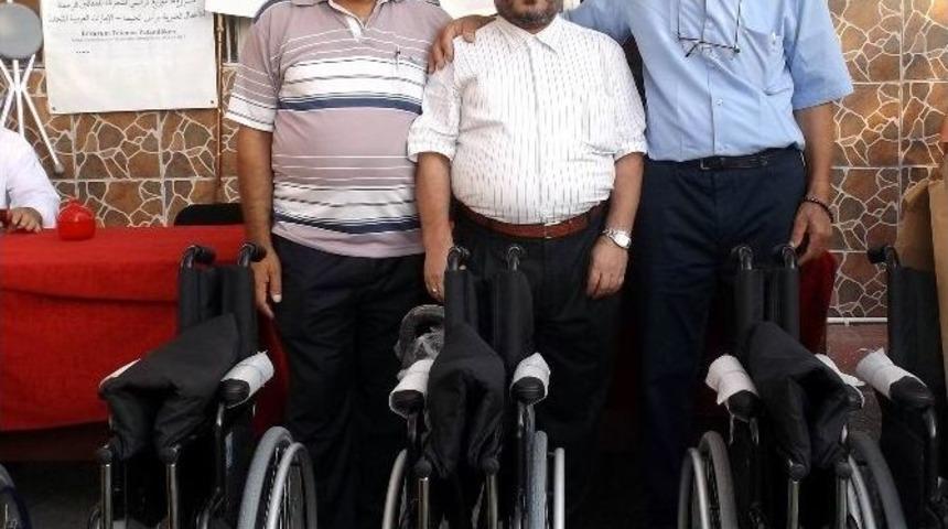 Erzurum Tekman Paland&ouml;ken Derneği&rsquo;nden Engelli Ve Yaşlılara Anlamlı Destek