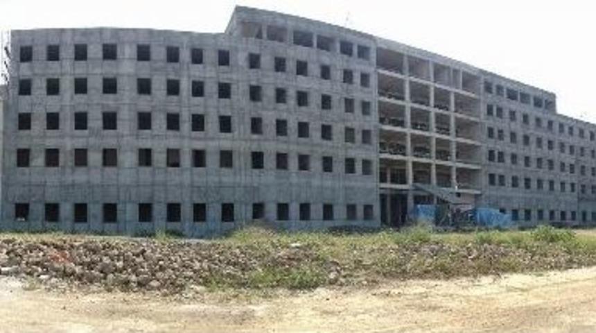 Diş Hekimliği Fak&uuml;ltesi İnşaatının Y&uuml;zde 60&rsquo;ı Tamam