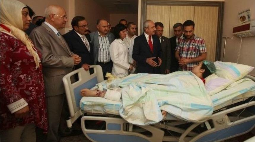 18 Filistinlinin Yaraları Sarılıyor