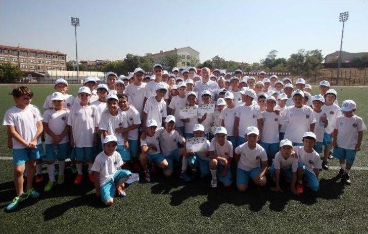 Geleceğin Ronaldo’ları Sertifika Aldı G1