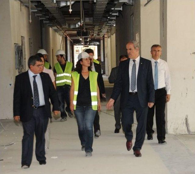 Belediye Sarayı Yeni Yılda A&ccedil;ılıyor 2