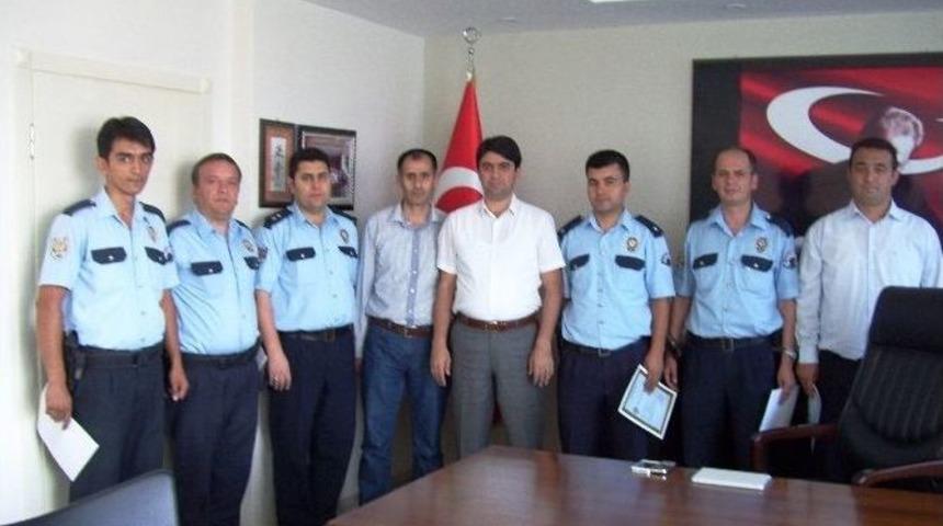 Selendi’nin Başarılı Polisleri Ödüllendirildi