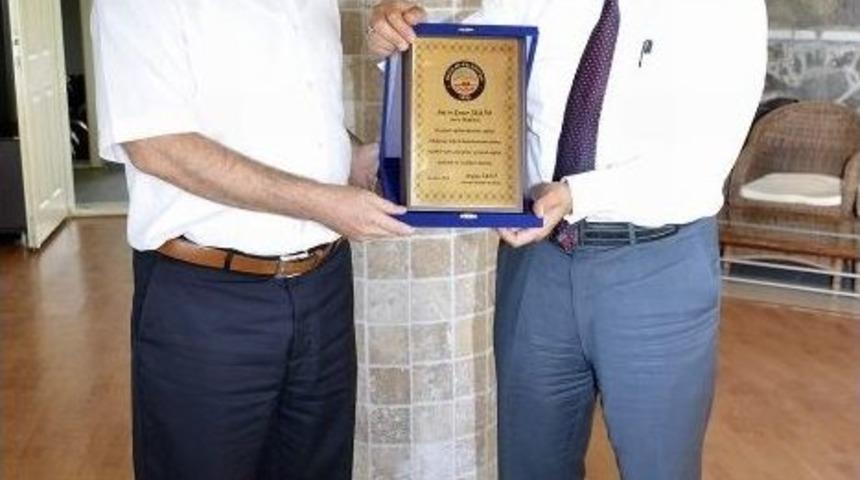 İl&ccedil;e Milli Eğitim Şube M&uuml;d&uuml;r&uuml; Serim Hacılar&rsquo;a Veda Etti