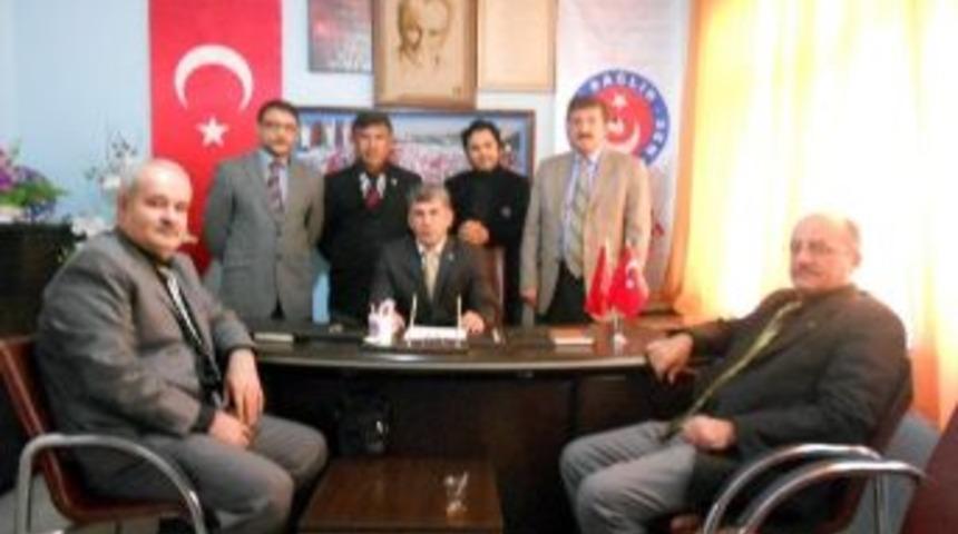 T&uuml;rk Sağlık-sen&rsquo;dan Sağlık-sen&rsquo;e Eleştiri