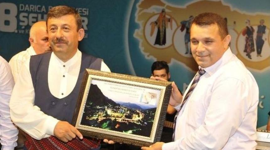 Darıca Da Amasyalılar Sahne Aldı