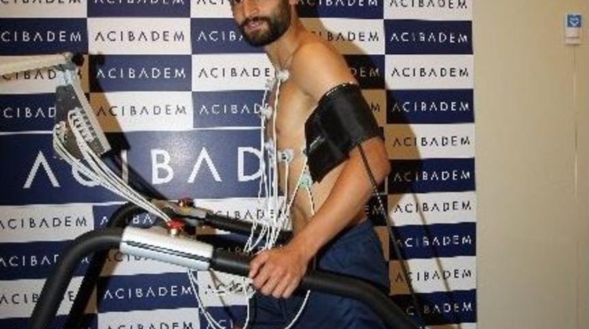 Mehmet Ekici Sağlık Kontrol&uuml;nden Ge&ccedil;ti