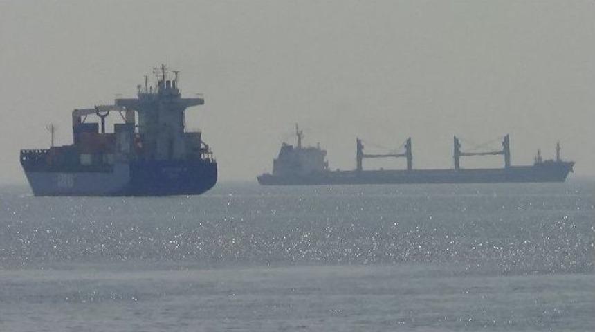 &Ccedil;anakkale Boğazı&rsquo;nda Gemi Arızası