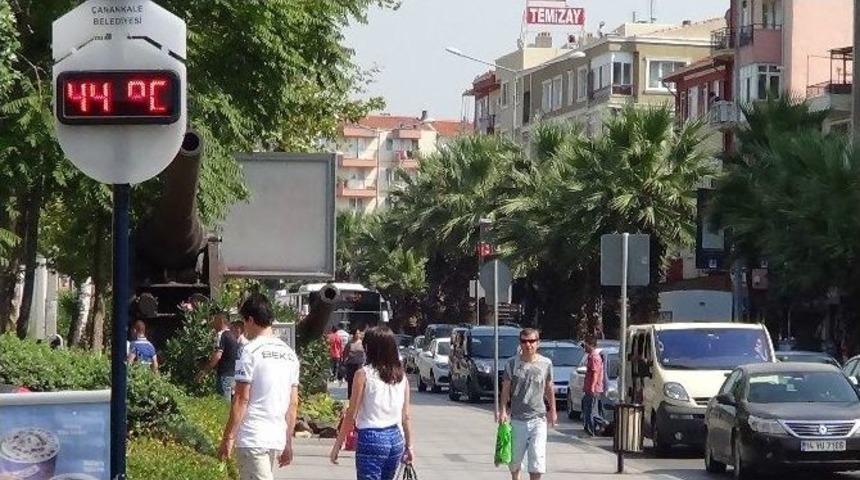&Ccedil;anakkale&rsquo;de Termometreler 45 Dereceyi G&ouml;sterdi