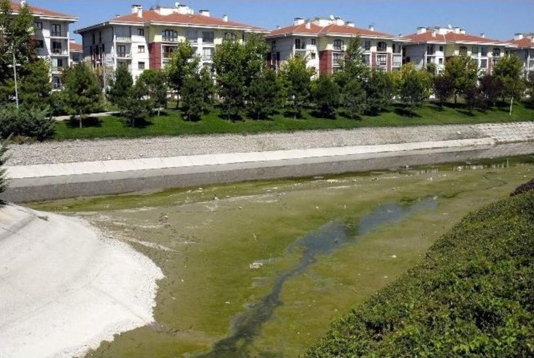 Porsuk &Ccedil;ayında Kuraklık G&ouml;r&uuml;nt&uuml;s&uuml;