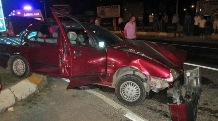 Zonguldak&rsquo;ta Trafik Kazası: &Uuml;&ccedil; Yaralı