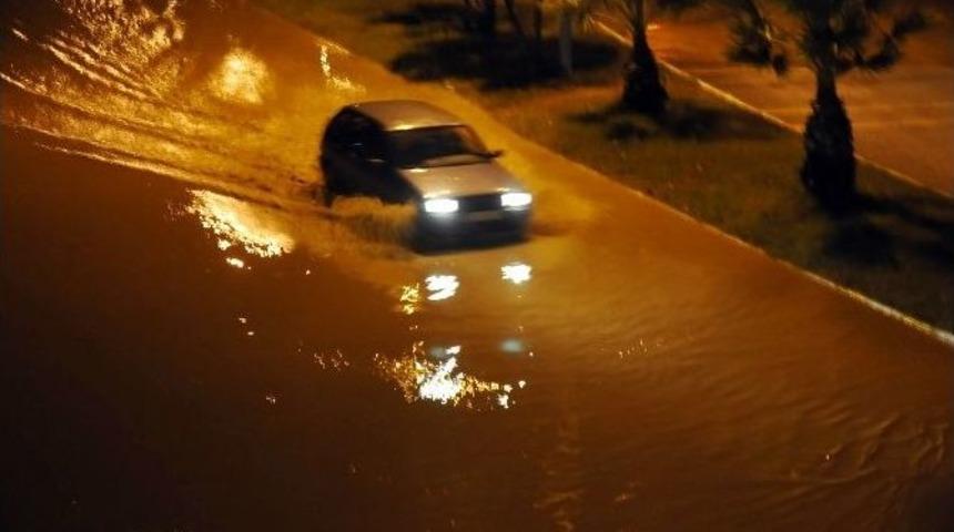 Ak&ccedil;akoca&rsquo;da Sel Felaketi
