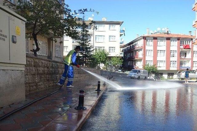 Cadde Ve Sokakları İle Tertemiz Bir Keçiören