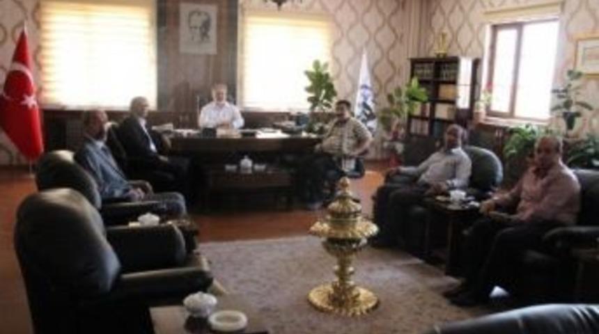 Alevi Bektaşi Erenler Derneğinden M&uuml;ft&uuml; &Ccedil;ınar&rsquo;a Ziyaret