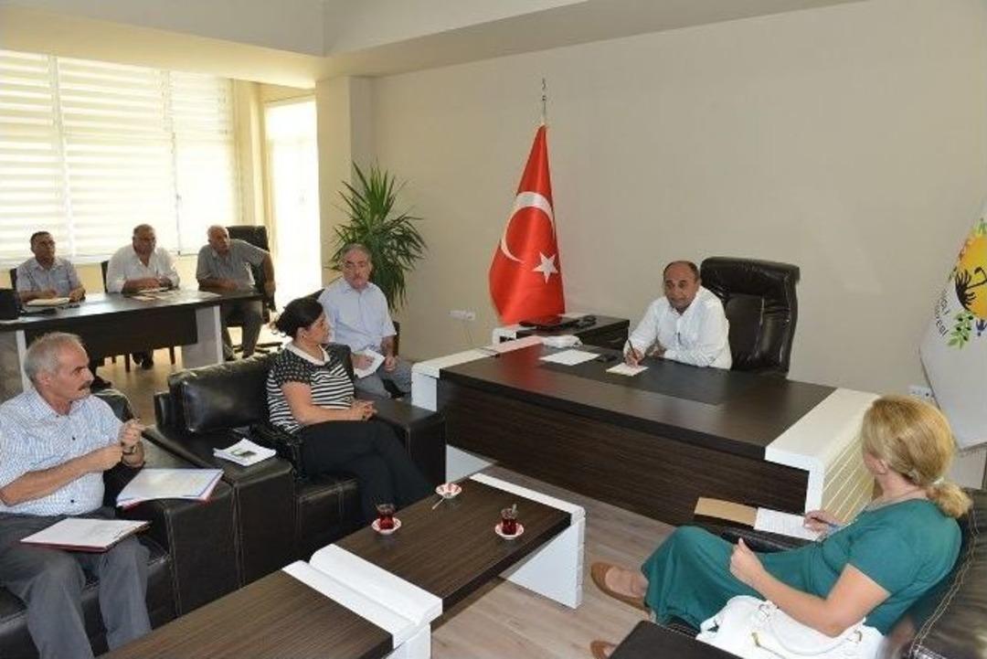 &Ccedil;iğli&rsquo;de Mahalle Sorunlarına Muhtarlarla &Ccedil;&ouml;z&uuml;m