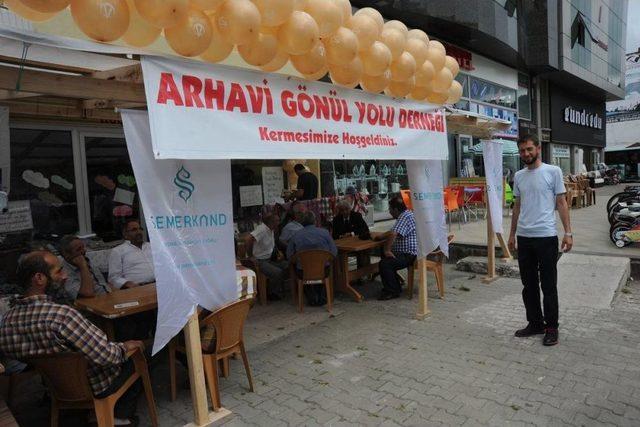 Arhavi'de Kermes Açıldı